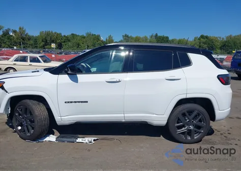 2025 Jeep Compass Limited 4X4 из США, поврежденный, VIN 3C4NJDCN7ST567037